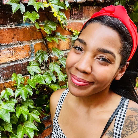 Meet your Posher, Jacqueline - Picture 3 of 3